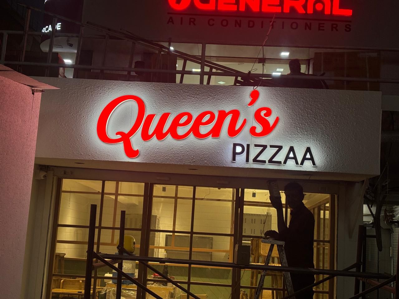 Queen's Pizzaa — LED Sign Board by Aadlabs